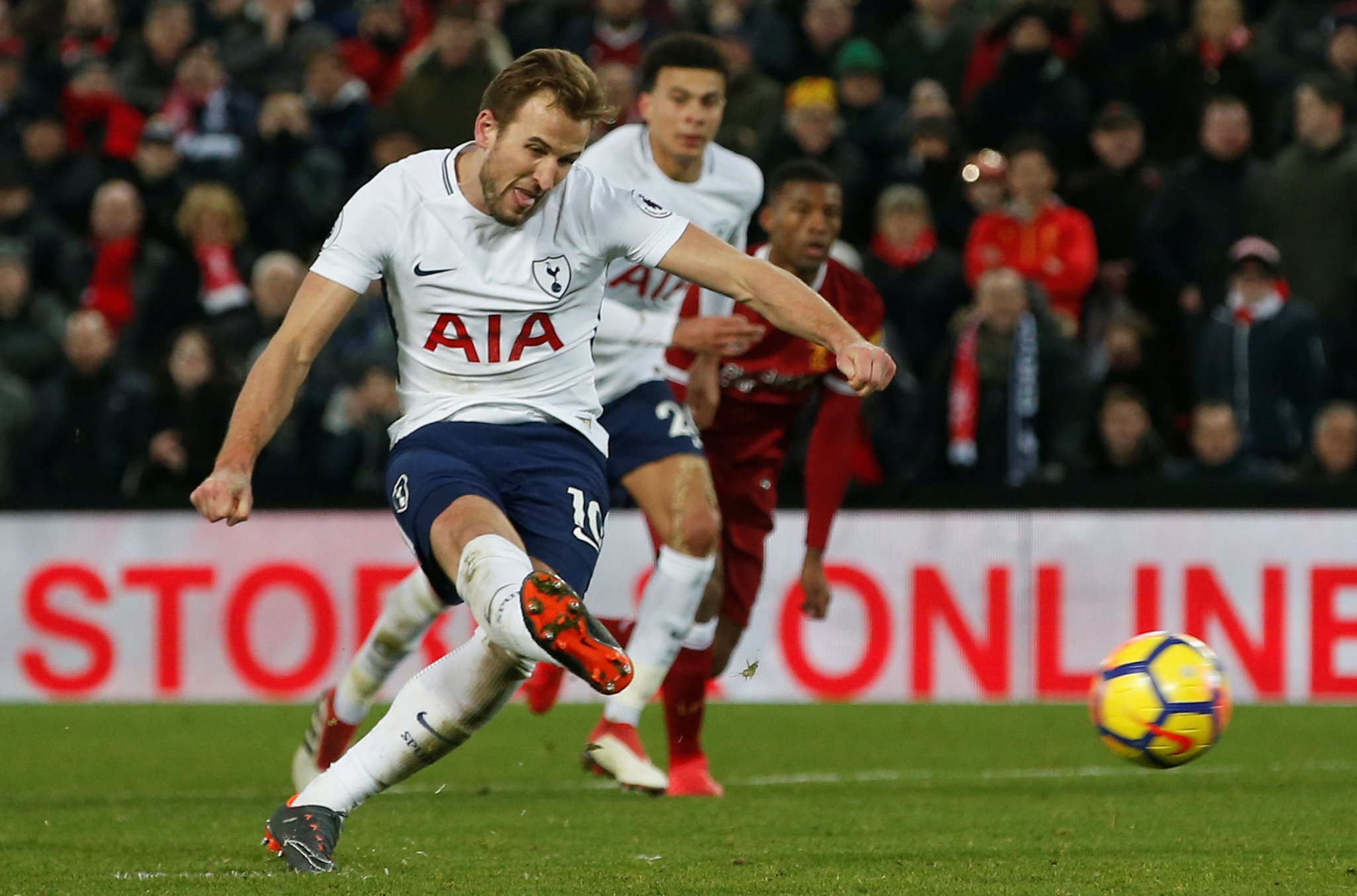 Harry Kane scores Spurs' second goal from a penalty. Photo: Reuters