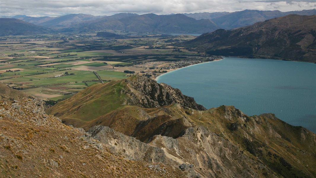 The Breast Hill Track in Hawea Conservation Park. Photo: DOC