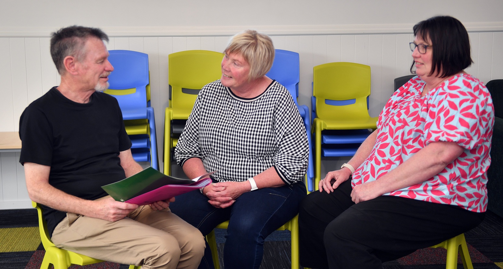 Discussing how to work with rough sleepers and the wider homeless community in Dunedin are (from...