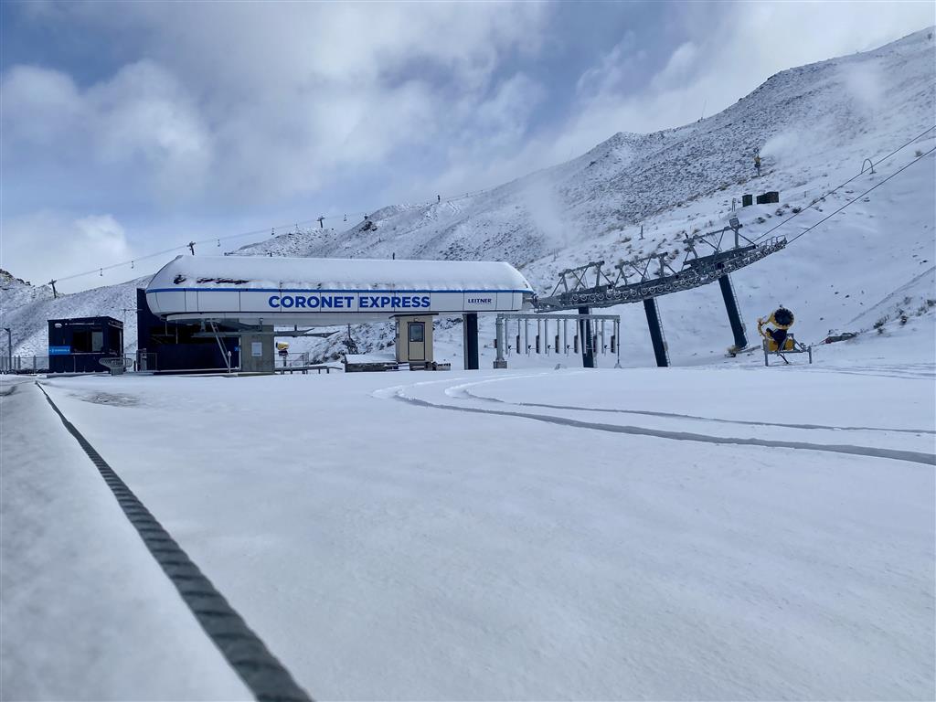 Snow at Coronet Peak skifield this morning. Photo: Coronet Peak