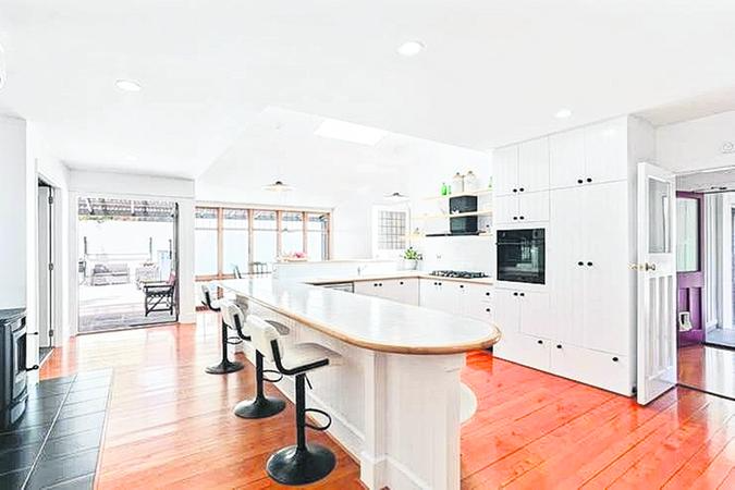 Post image 5