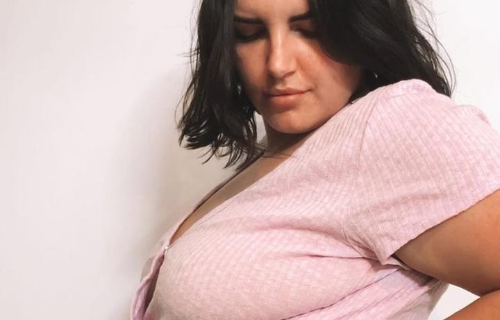 Instagram influencer Ellie Haines spreads body positivity from her Canterbury home. Photo: Instagram