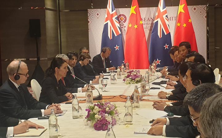 New Zealand and China representatives met at the East Asia Summit. Photo: RNZ