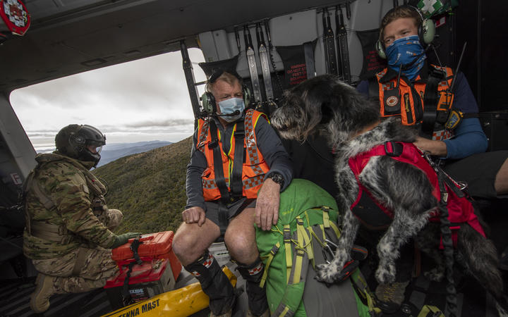 Members of the search and rescue operation. Photo: NZ Defence Force