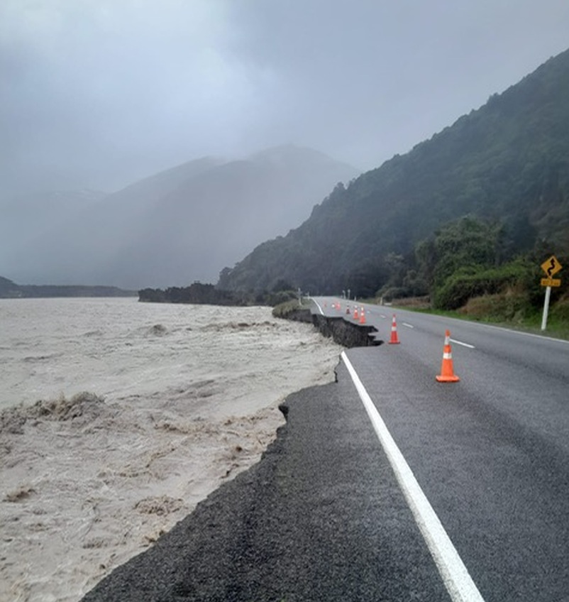 Erosion damage to State Highway 7 between Springs Junction and the Hanmer Springs turnoff. Photo:...