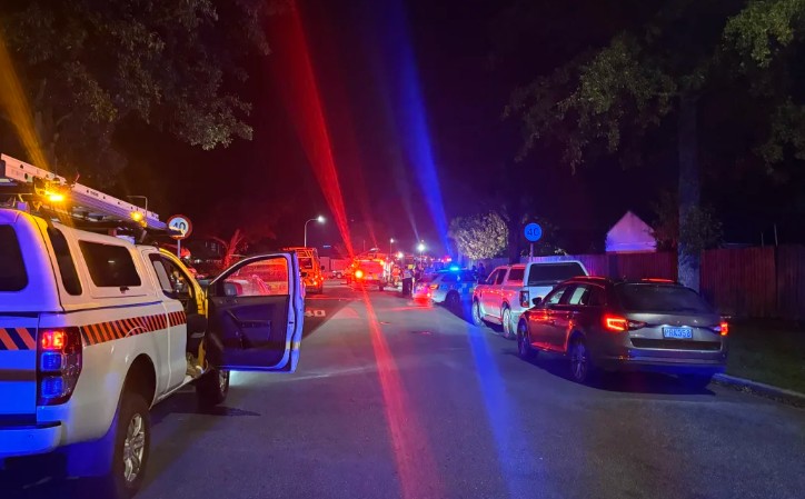A scene investigation is underway. Photo: RNZ / Sam Sherwood