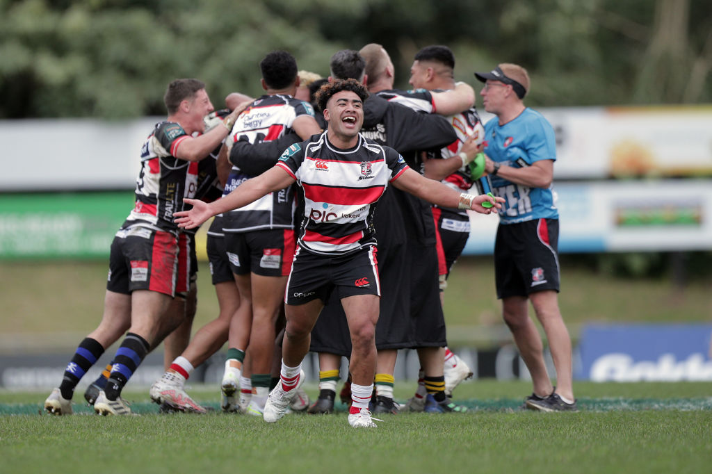 Counties-Manukau's Esau Filimoehala celebrates his team's victory over Otago. Photo Getty Images