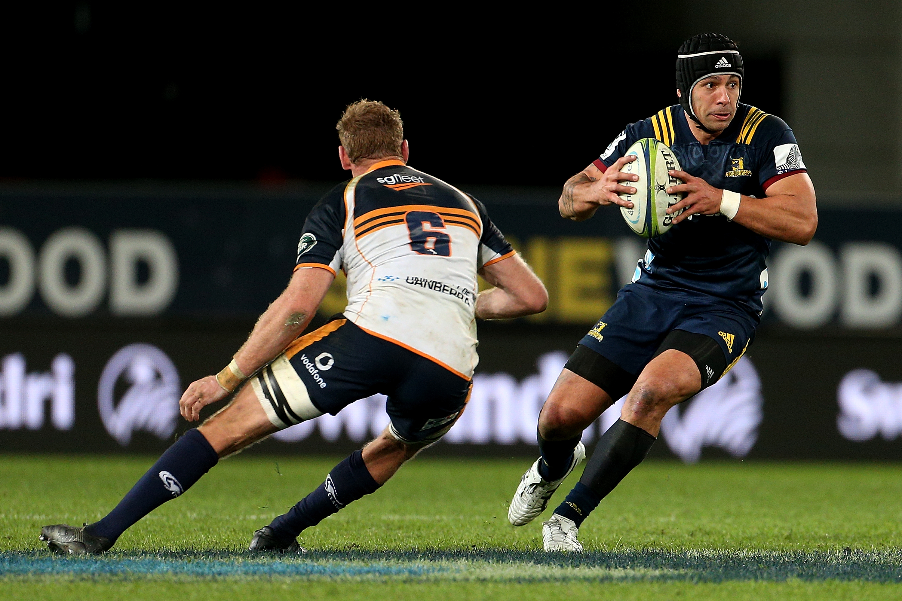 Rob Thompson again impressed in a Highlanders 43-17 win over the Brumbies in Dunedin on Saturday...