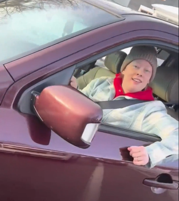 Renee Good moments before her fatal shooting in Minneapolis. Photo: screenshot