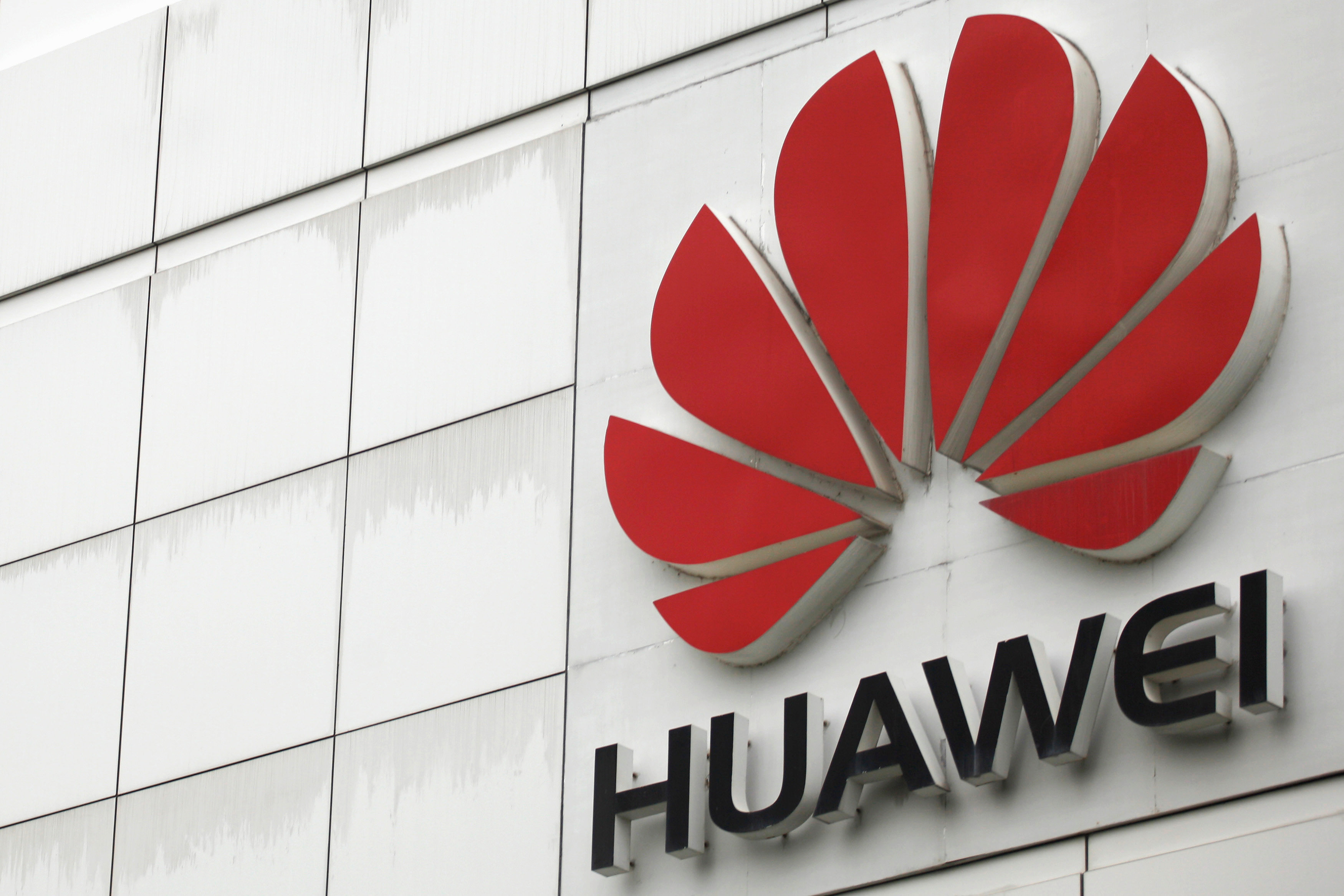 Huawei is one of the world's largest makers of telecommunications network equipment. Photo: Reuters 