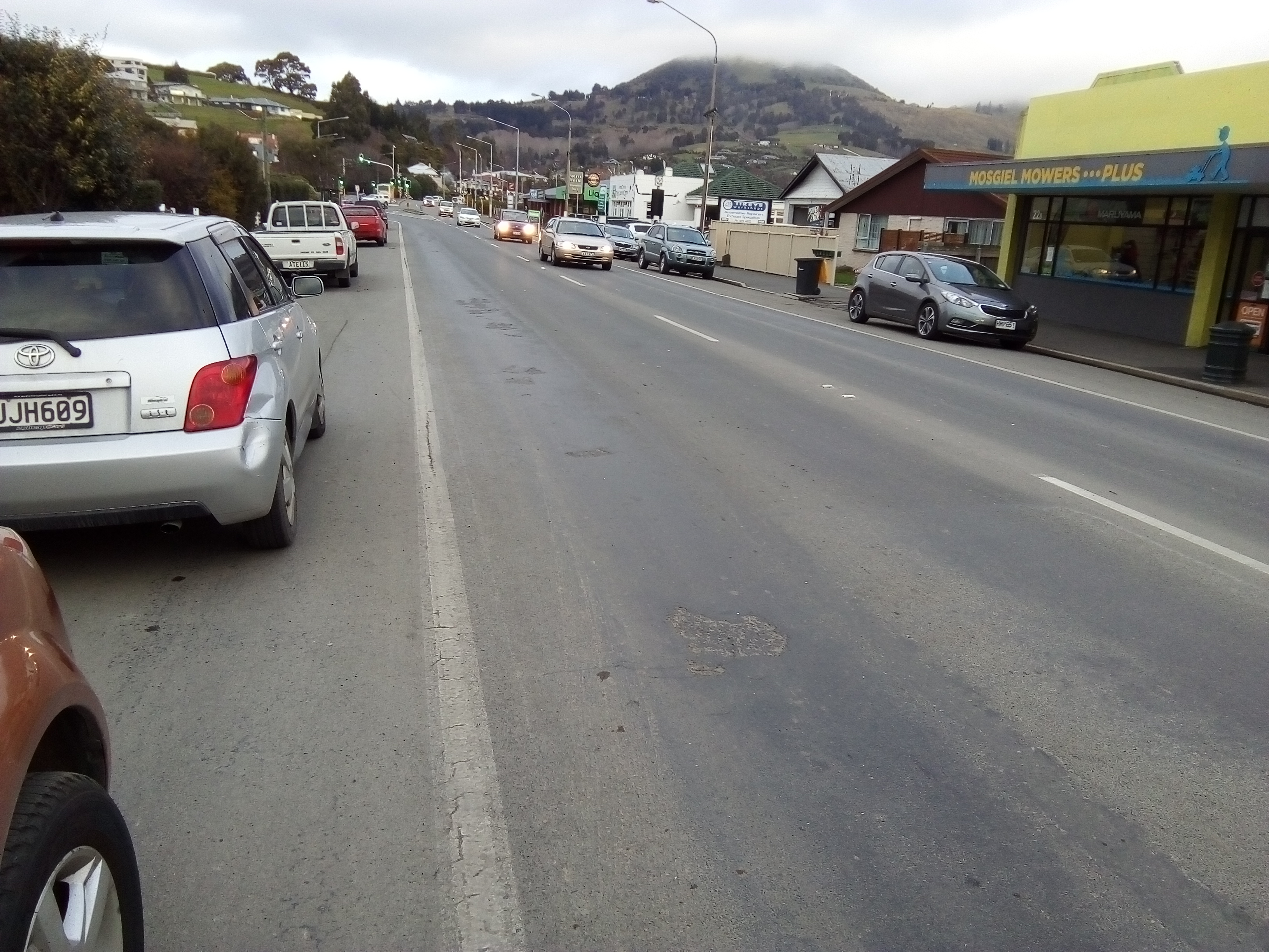 Gordon Rd looking toward Nellies Wine Bar & Restaurant on the right. Photo: supplied 