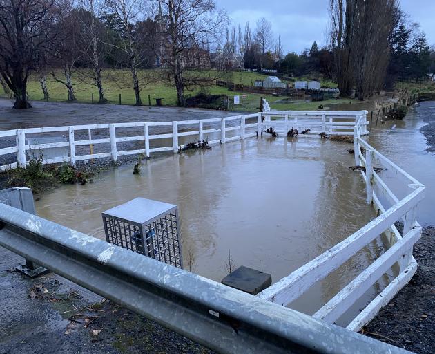 Flooding at East Taieri this morning. Photo: Peter McIntosh