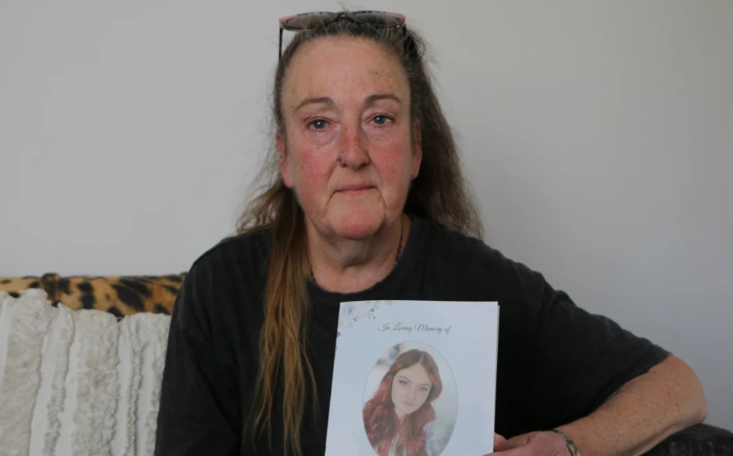 Anne-Marie Marvin with a photo of her daughter. Photo: RNZ / Tim Brown