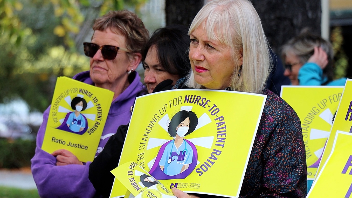 Nurses rallied near Christchurch Hospital on Thursday to call for better working conditions.