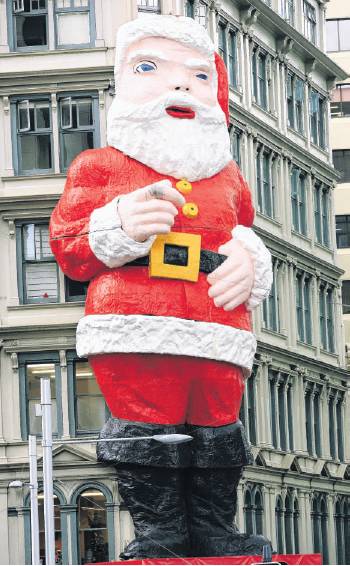 The giant Santa on the Farmers building in central Auckland. Photo: NZ Herald 