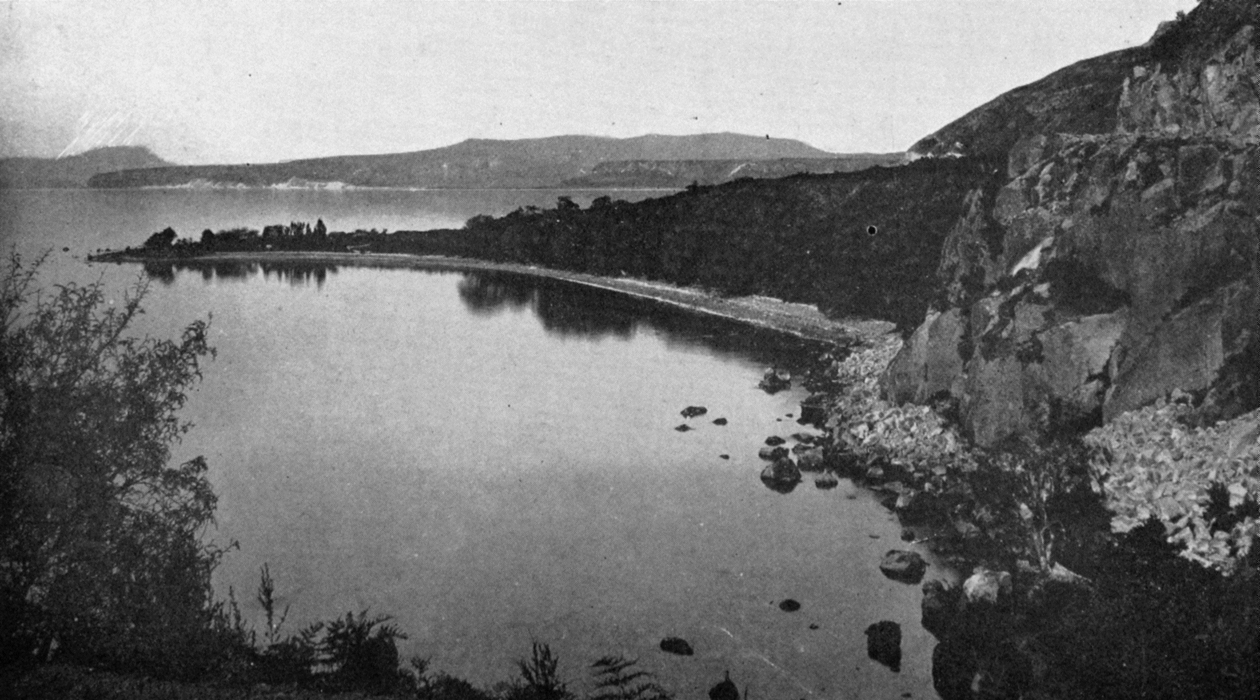 A popular North Island sportsman’s resort: Lake Taupo, from Moturere. — Otago Witness, 25.4.1917. 