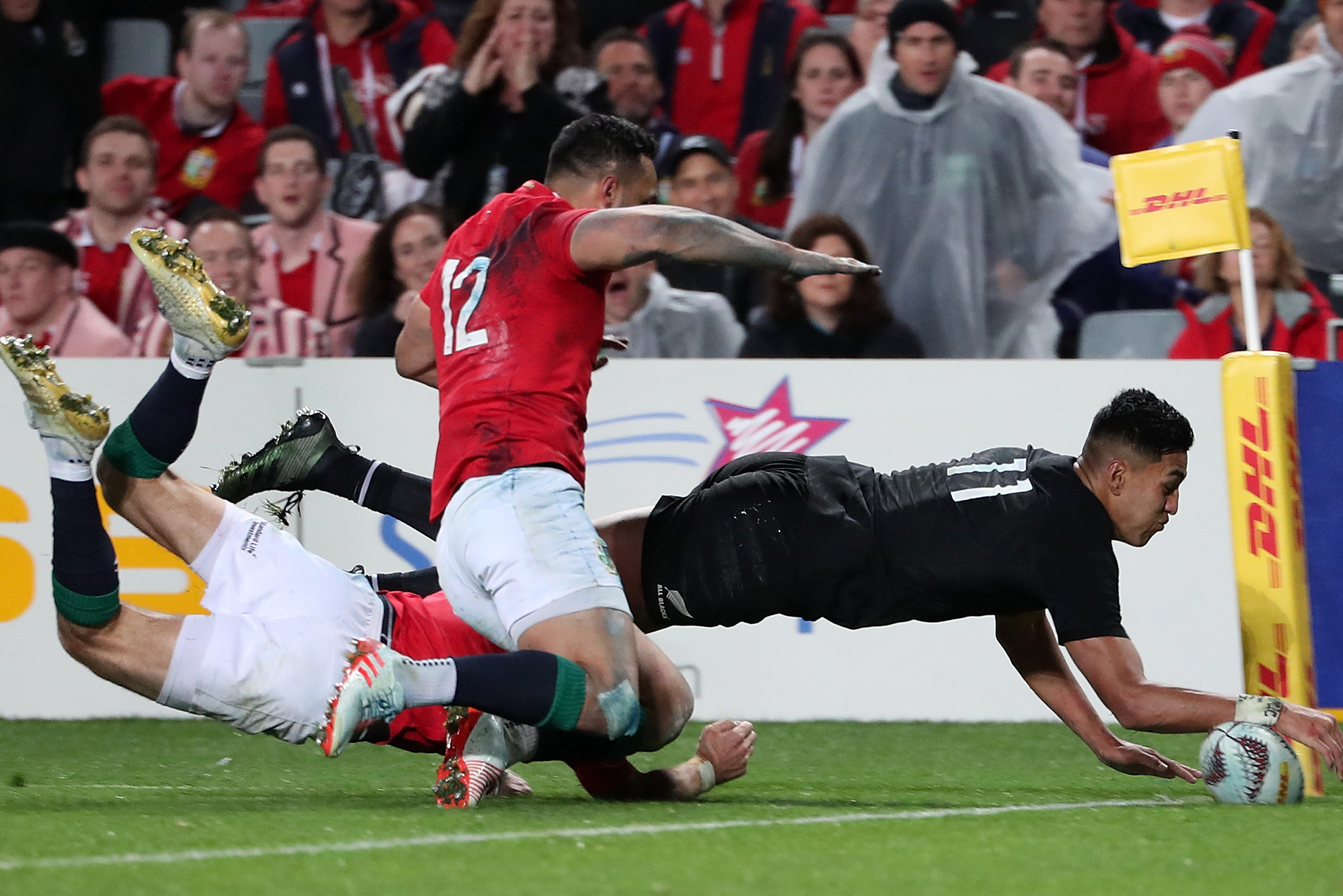  Rieko Ioane of the All Blacks scores a try. Photo: Getty