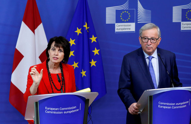 Swiss President Doris Leuthard and European Commission President Jean-Claude Juncker. Photo: Reuters