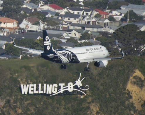 Flights in and out of Wellington are disrupted by weather this morning. Photo Twitter