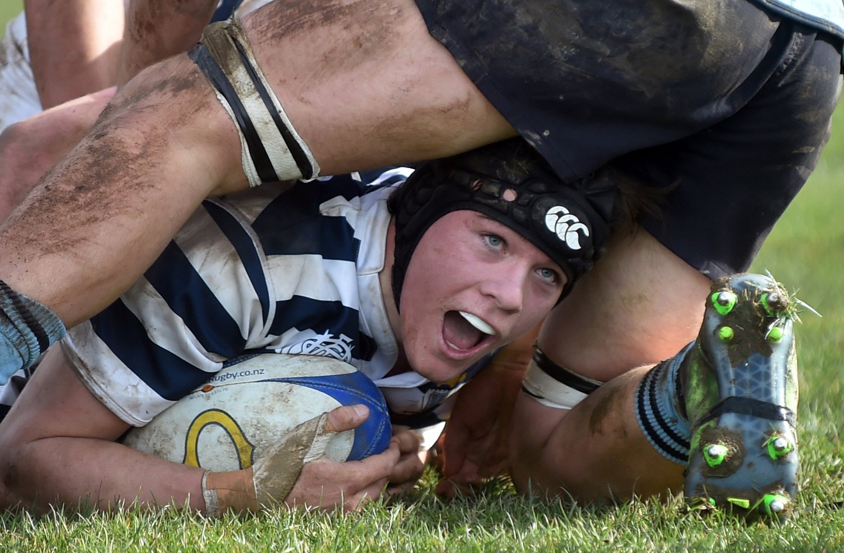 OBHS pack dominant in win