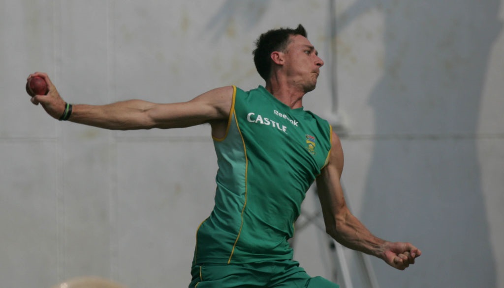 Dale Steyn bowls at a South Africa training session. Photo: Getty Images