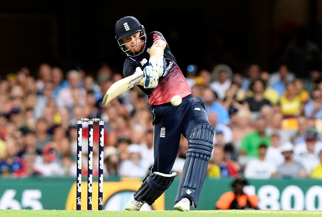 Jonny Bairstow made 60 as England chased down Australia in the second one-day international....