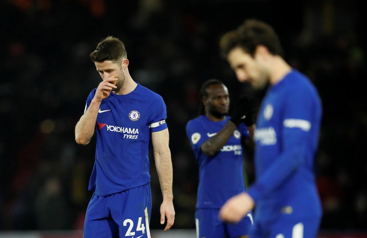 Dejected Chelsea players after the match. Photo Reuters