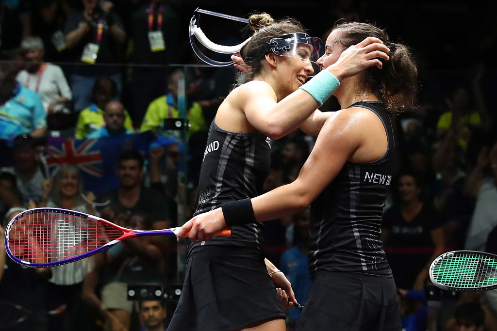 Joelle King (L) and Amanda Landers-Murphy celebrate their victory. Photo: Getty
