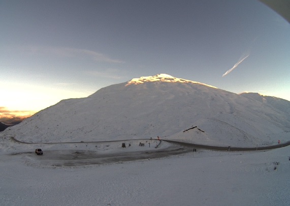 Snow on the Crown Range near Queenstown this morning. Photo: MetService webcam