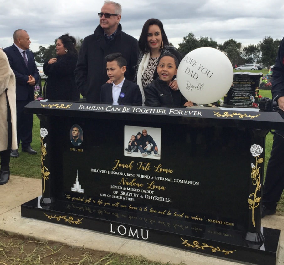 Jonah Lomu's headstone was unveiled at a family ceremony in Auckland today. Photo: NZ Herald 