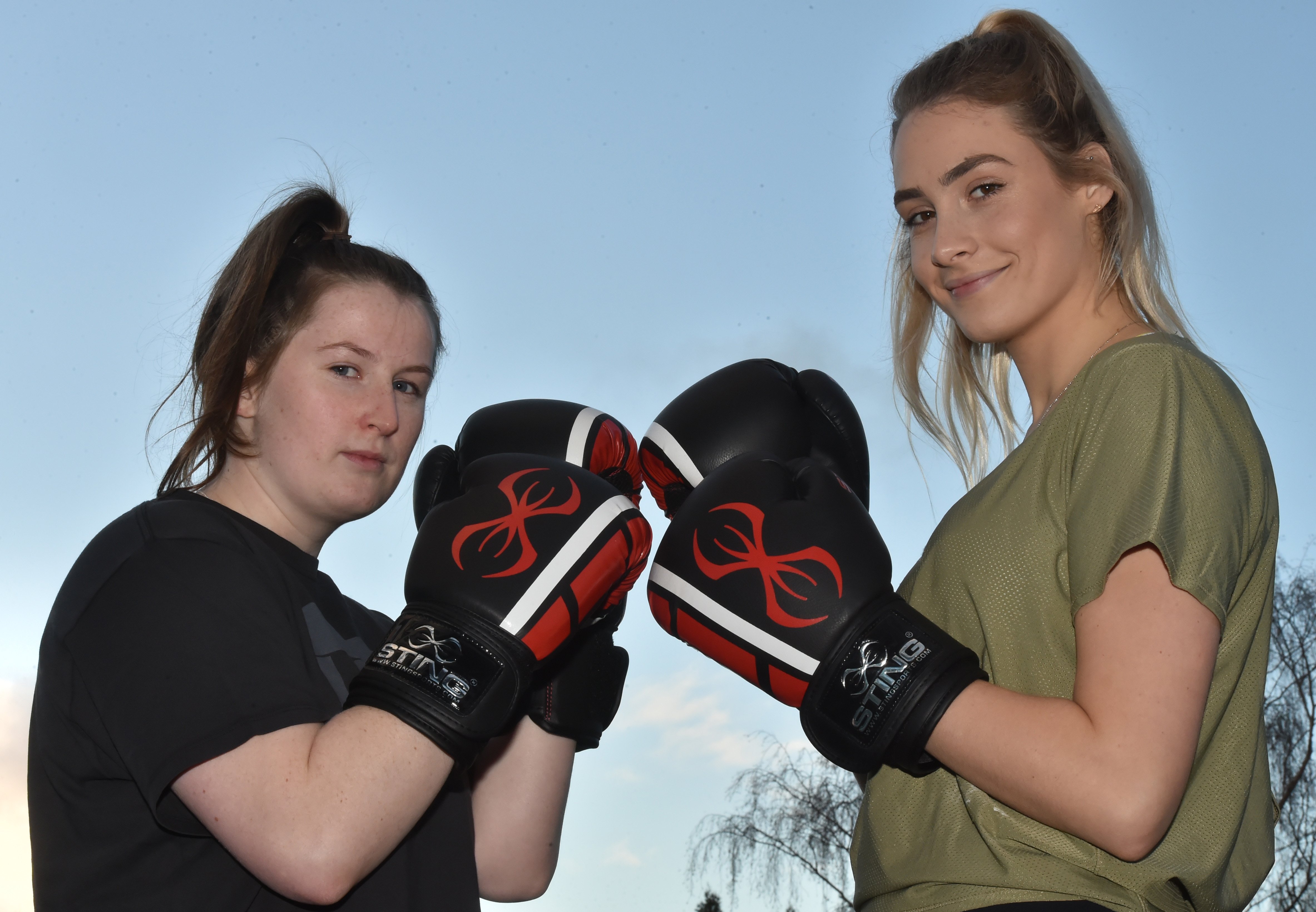 Caitlin Barlow-Groome (left) is facing  Natalie Waller in the first Otago University Students’...