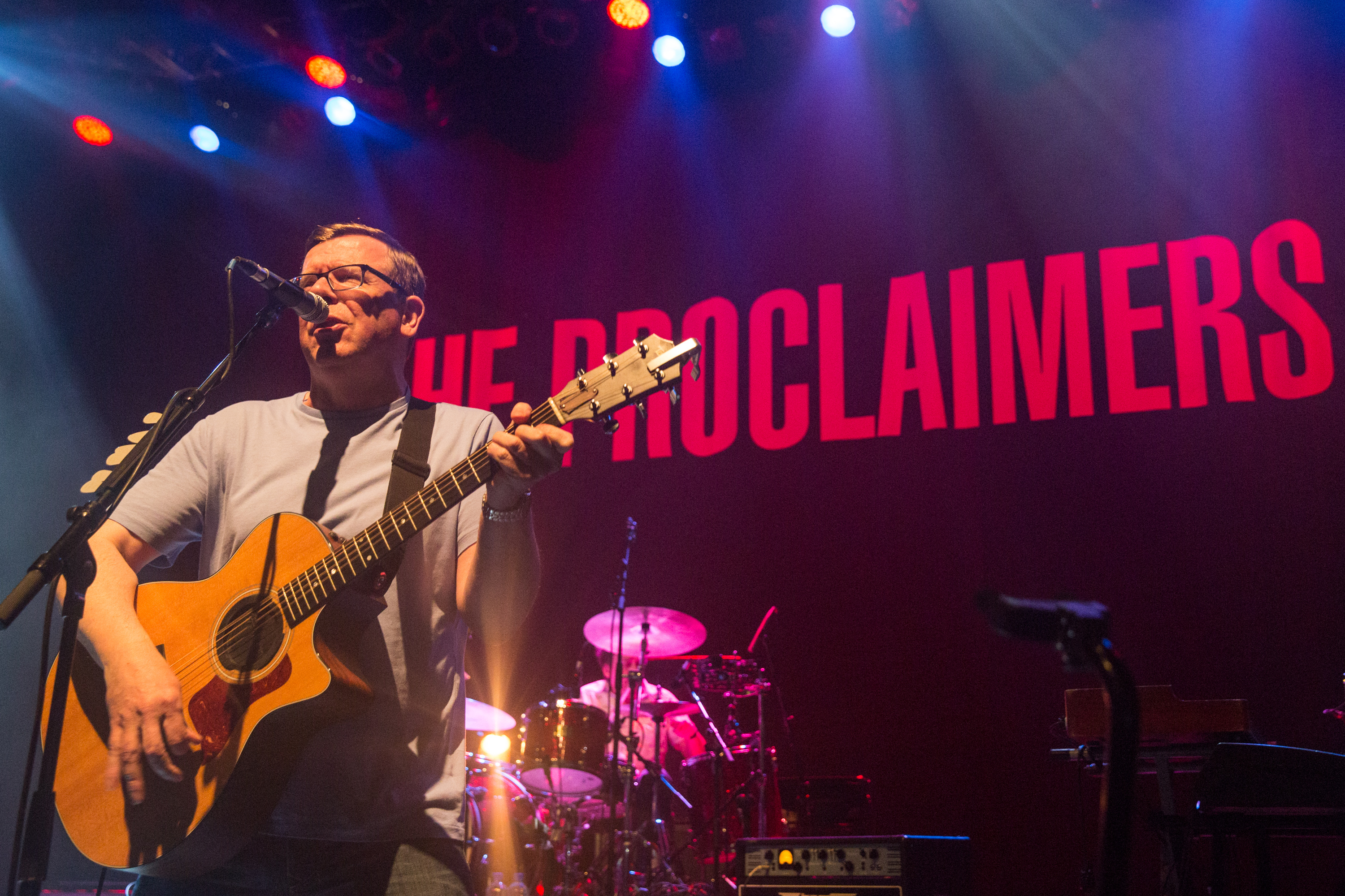 Charlie Reid of The Proclaimers performs at O2 Shepherd's Bush Empire on November 5, 2015 in London. Photo: Getty Images Charlie Reid of The Proclaimers performs at O2 Shepherd's Bush Empire on November 5, 2015 in London. Photo: Getty Images