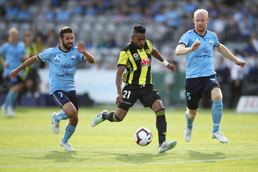 Roy Krishna of the Phoenix about to unleash a shot at goal against Sydney FC. Photo: Getty 