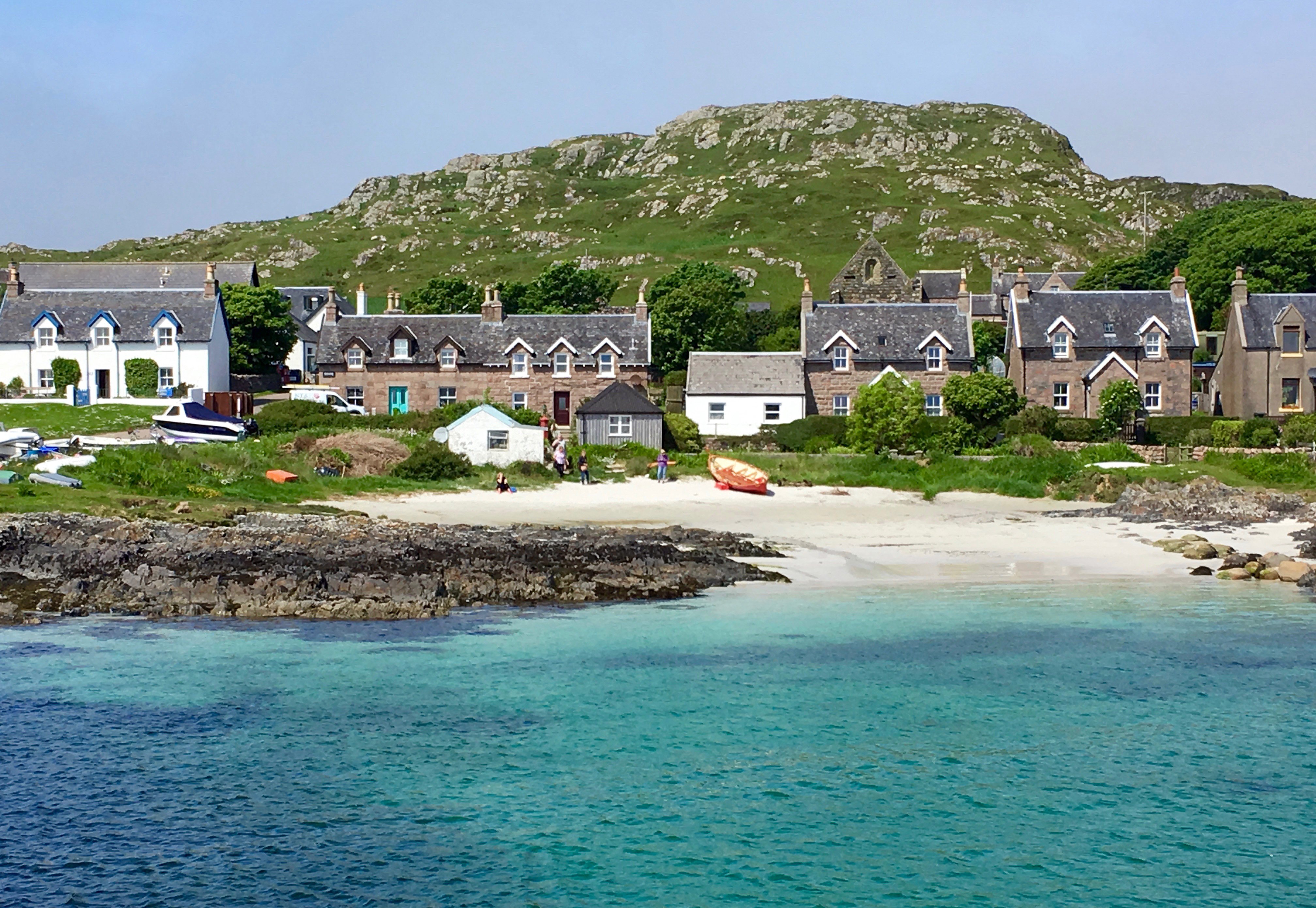 The shoreline of Iona. Photos: Julie Orr-Wilson 