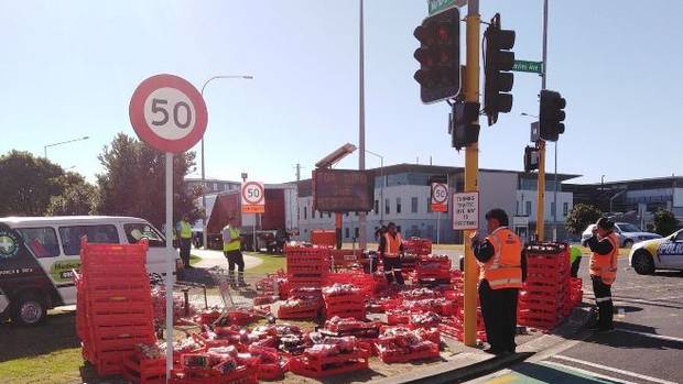 The truck's contents were quickly regathered. Photo: Facebook via NZME