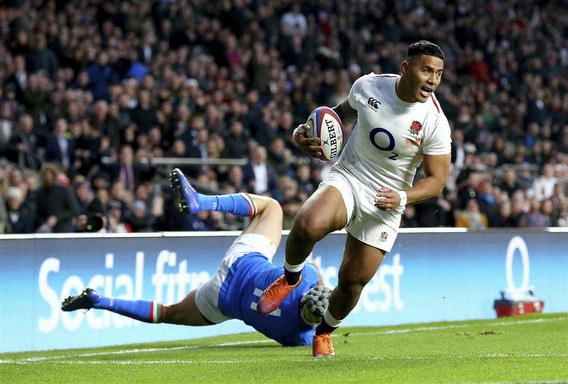 Manu Tuilagi runs in to score for England against Italy at Twickenham. Photo: AP