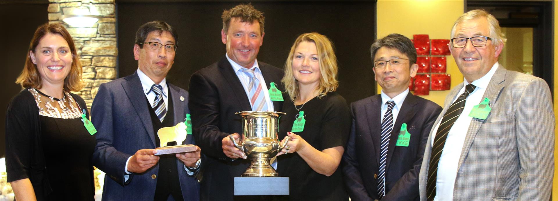 Attending the Otago Merino Association awards are Child Cancer Foundation business development manager Claire Robb, Nikke Group manufacturing general manager Hiroyuki Kondou, Child Cancer Foundation fleece competition winners Bevan and Tiffany McKnight (M