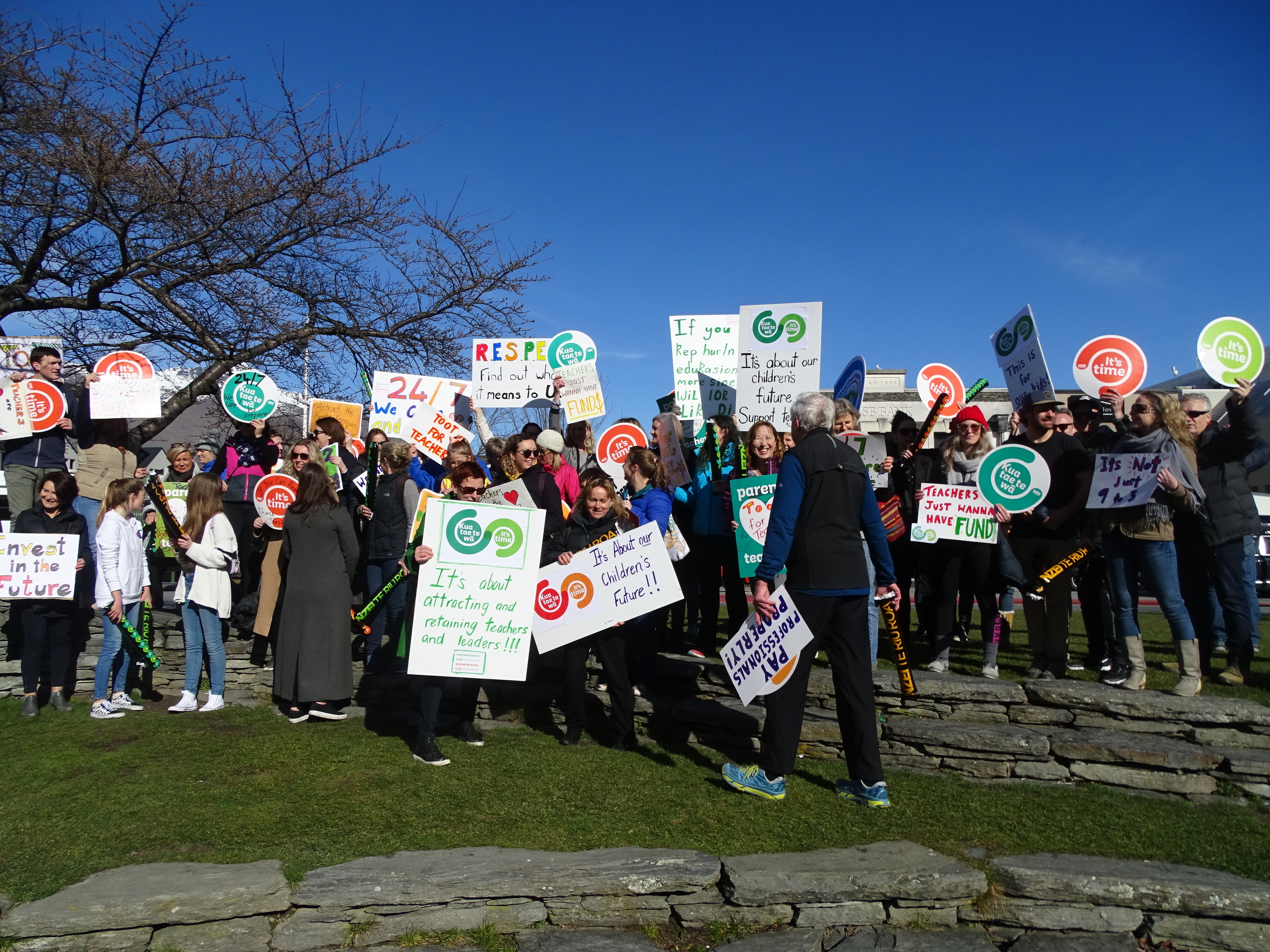 Dozens of teachers on strike in Queenstown CBD this morning. Photo: Joshua Walton
