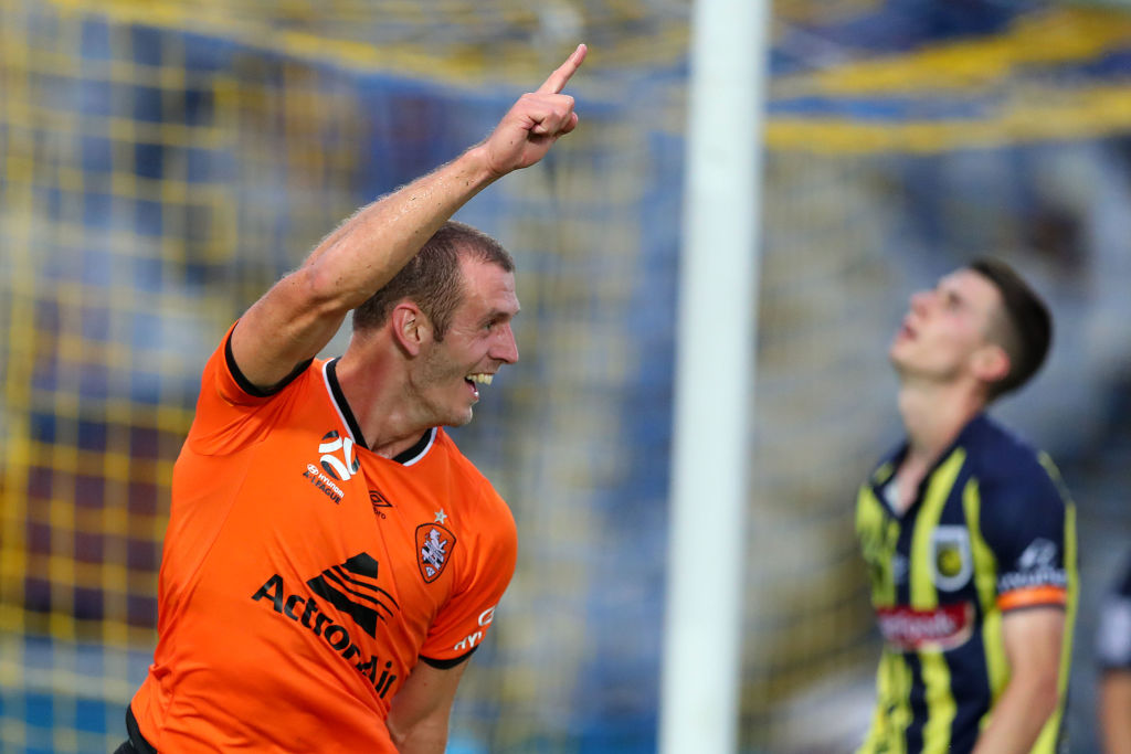 Luke DeVere celebrates scoring for the Brisbane Roar. Photo: Getty