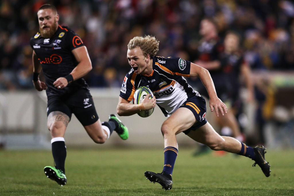Joe Powell runs in to score for the Brumbies against the Sharks. Photo: Getty