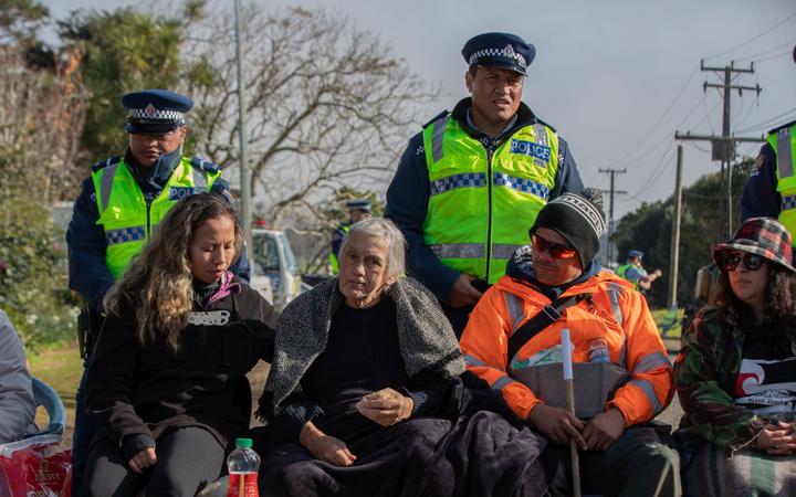 People continue to occupy Ihumātao after protesters were served an eviction notice. Photo: RNZ 