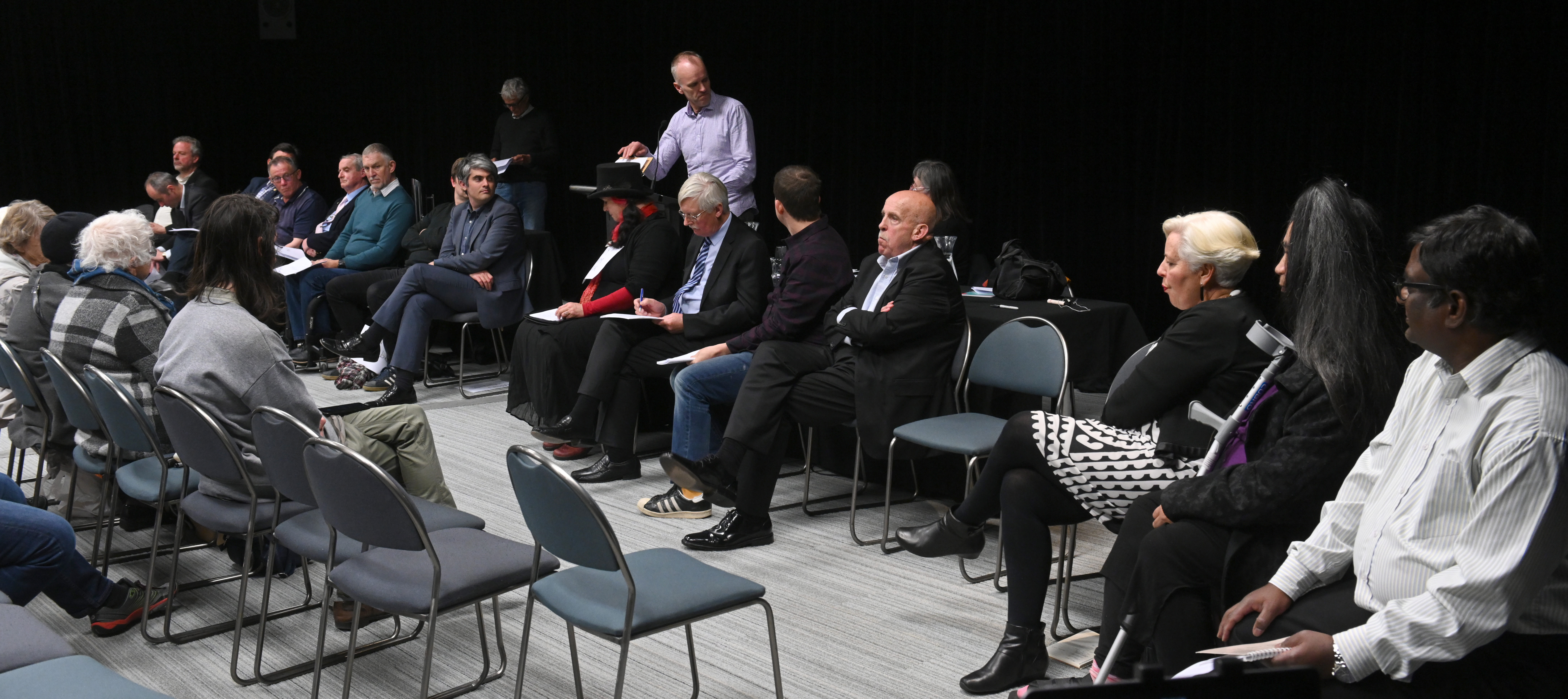 Dunedin City Council candidate Dave Hanan addresses a public meeting in Dunedin yesterday. Photo: Linda Robertson