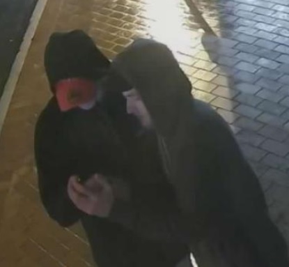 Police want to speak to these two men in relation to the assault. Photo: NZ Police
