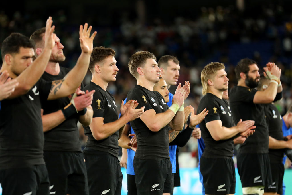 All Blacks players thank the crowd after their semifinal loss to England. Photo: Getty