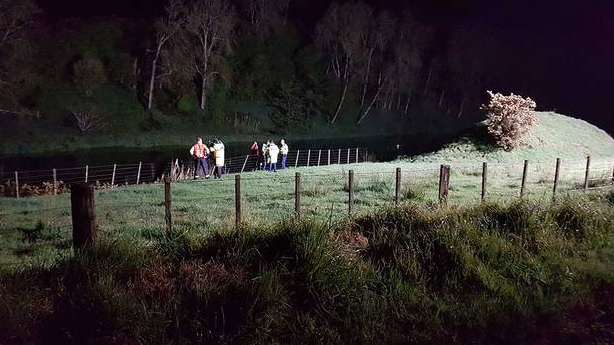 Police at the scene of the Wairoa River crash. Photo: Bay of Plenty Times 