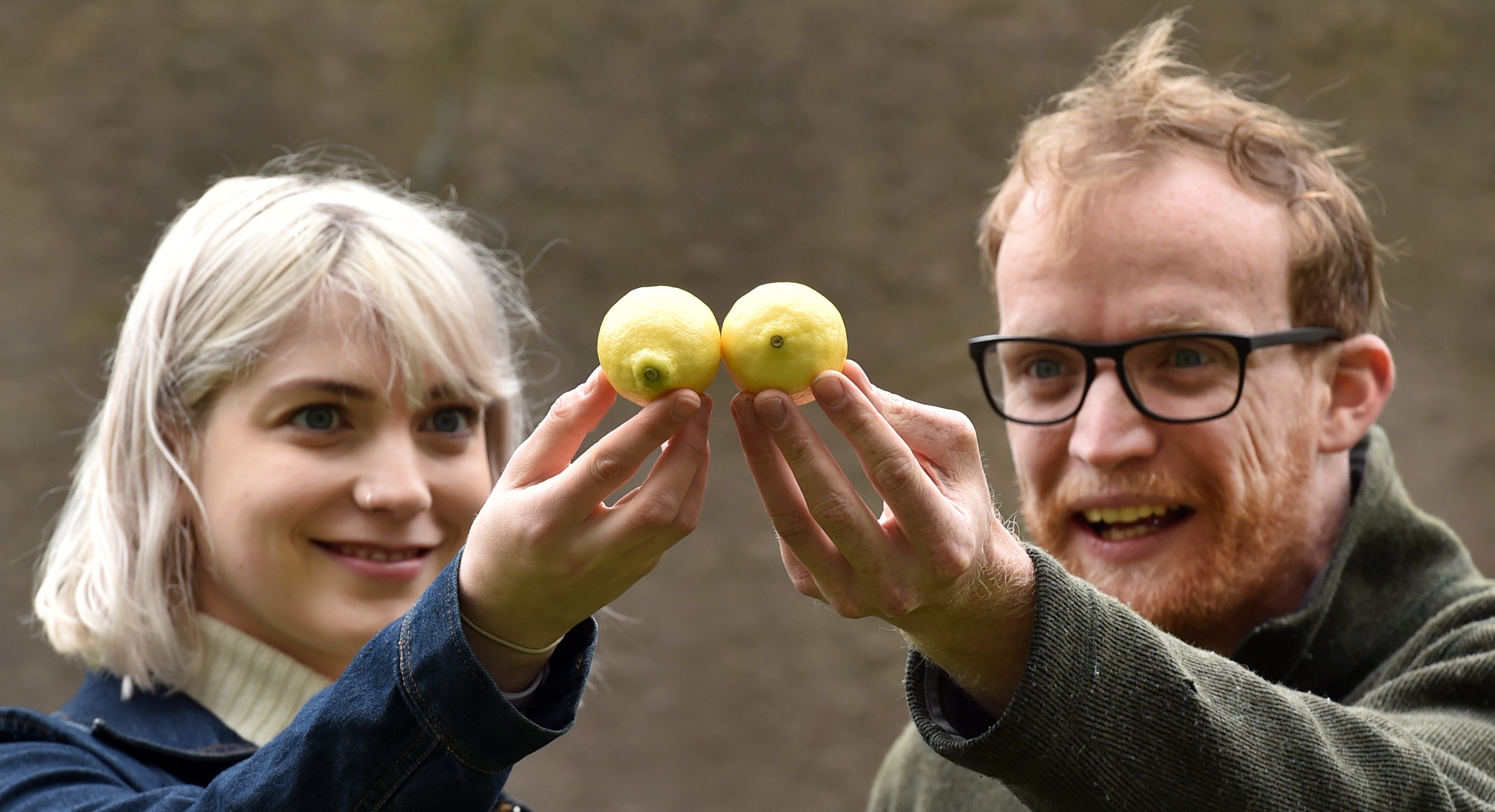 Sophie Graham and Alex Martyn take on a verbal challenge in Lemons Lemons Lemons Lemons Lemons. Photo: Peter McIntosh