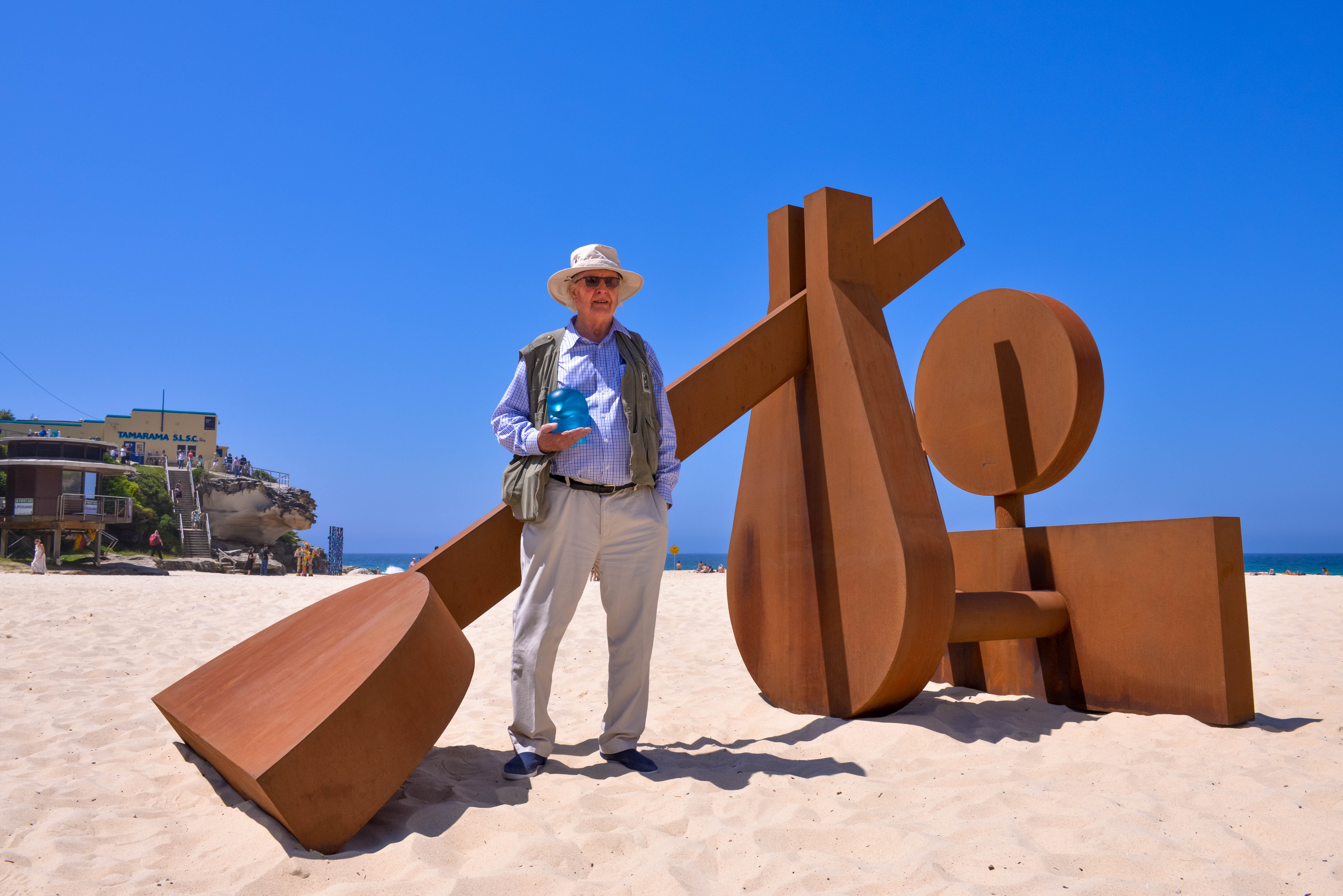 Arrow Junction sculptor Morgan Jones and his award-winning work The Sun Also Rises on Sydney's...