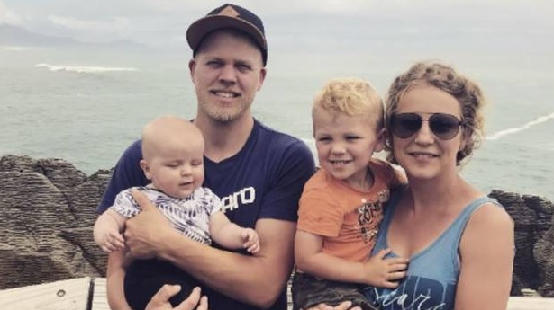 Jamie Fietje with his wife Shari and two sons Axell (L) and Astin. Photo: Supplied via NZ Herald