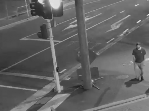 Police want to speak to this man shown in CCTV footage in the area. Photo: NZ Police 