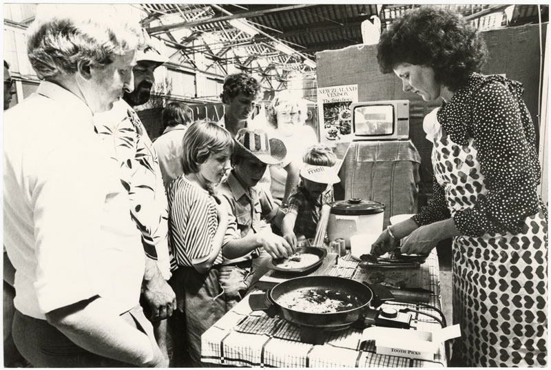 Angela Wallace of Canterbury Venison Ltd prepares a venison dish at the 1983 show.